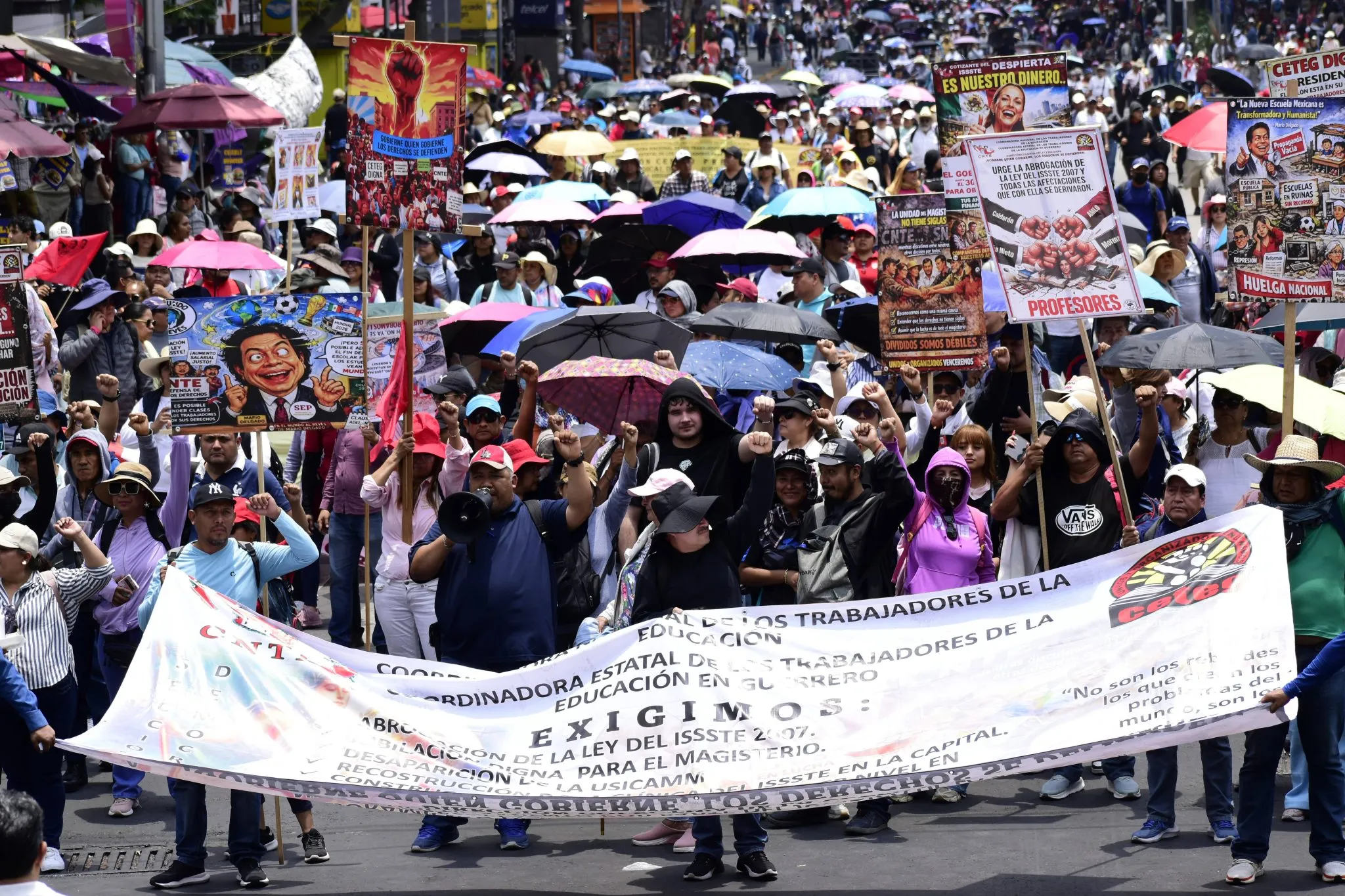 &lsquo;Sem solu&ccedil;&atilde;o, a bola n&atilde;o rola&rsquo;: Por que o M&eacute;xico vive onda de protestos &agrave;s v&eacute;speras da Copa