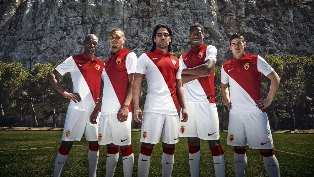 Depois do desmanche, torcida do Monaco quer dinheiro dos ingressos de volta