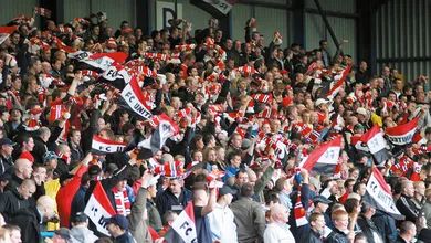Obrigado a aumentar pre&ccedil;o, United of Manchester devolver&aacute; &pound; 1 do ingresso para cada torcedor