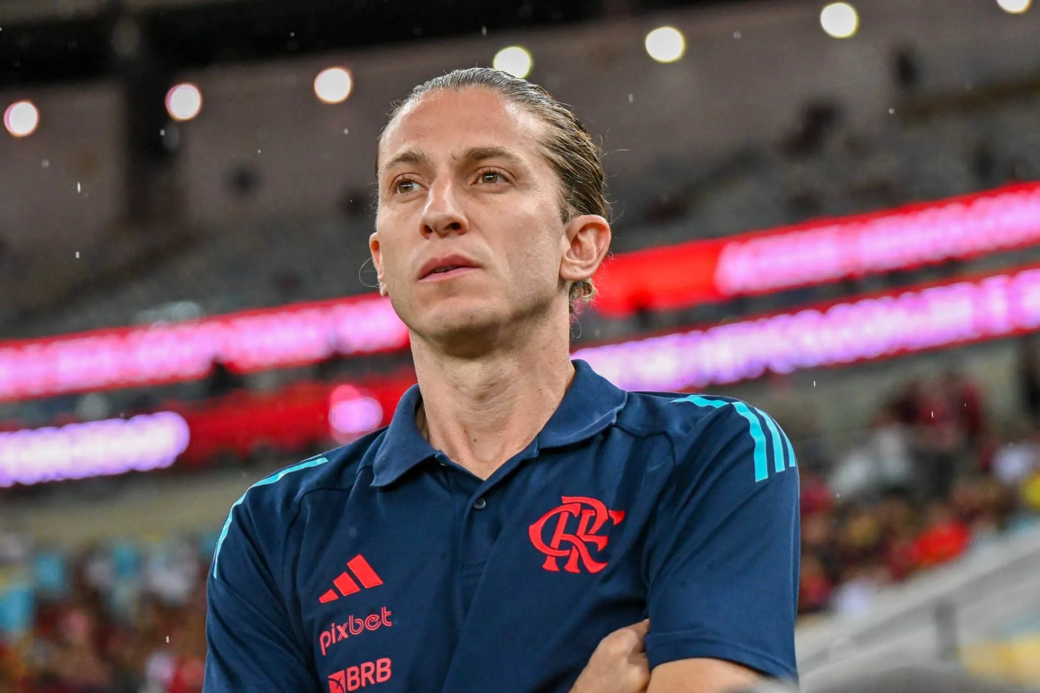 &lsquo;Um fracasso meu&rsquo;: Filipe Lu&iacute;s desabafa sobre sa&iacute;da de jogador do Flamengo