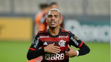 Matheuzinho pode ser tudo que o Corinthians precisava para Fagner pegar no tranco