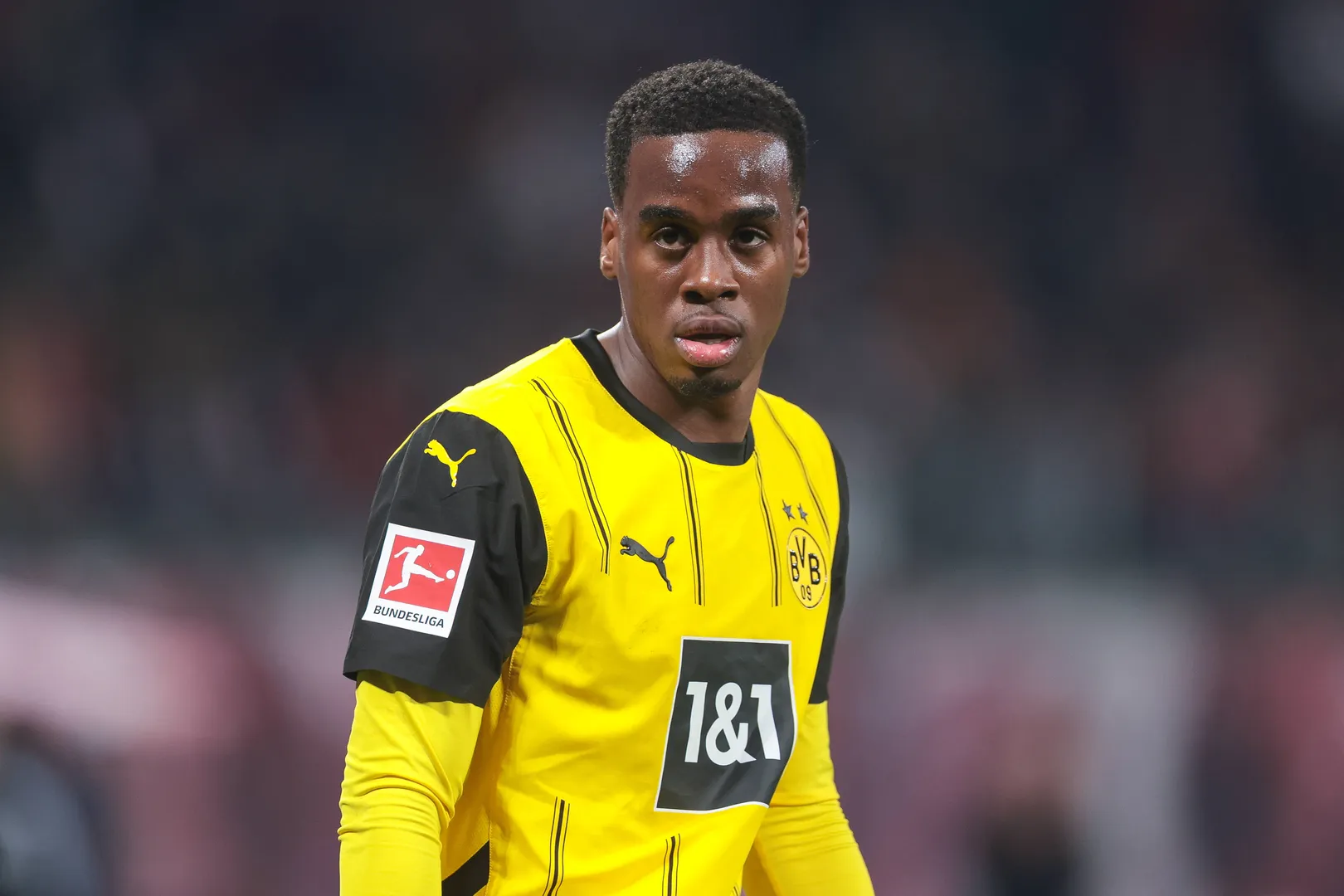 Jamie Gittens pelo Borussia Dortmund