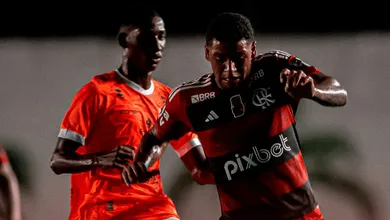 Defesa falha, mas Thiaguinho &eacute; her&oacute;i improv&aacute;vel para o Flamengo contra o Nova Igua&ccedil;u