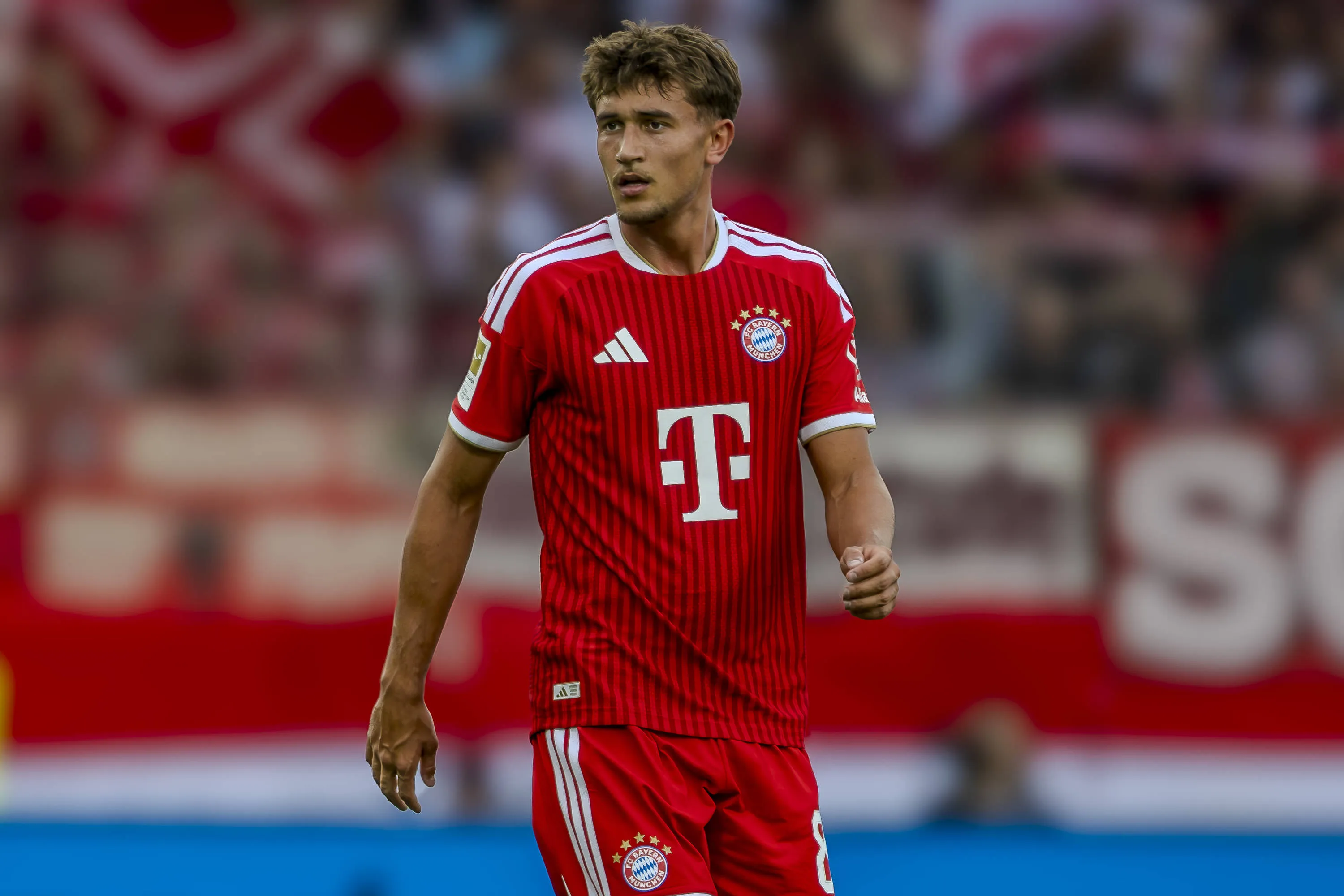 Tom Bischof, meia do Bayern
