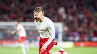 Bragantino vence Athletico-PR e aumenta drama na &uacute;ltima rodada do Brasileir&atilde;o&nbsp;