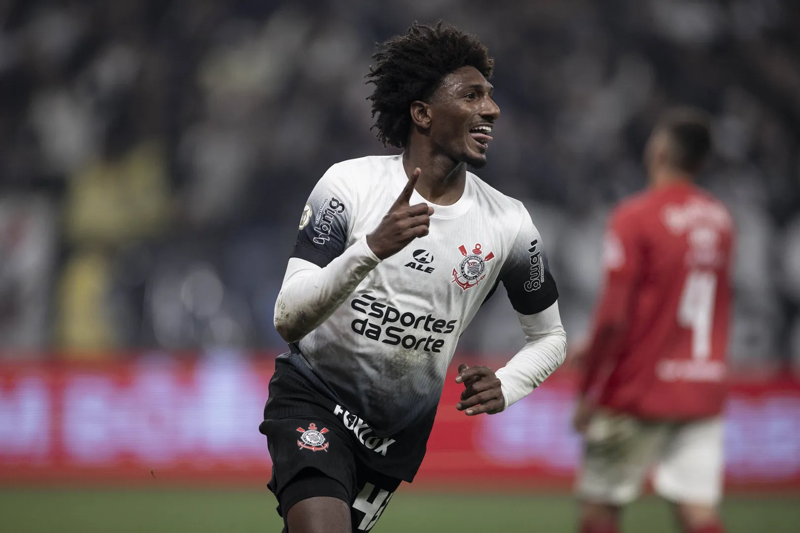 Tales Magno Corinthians