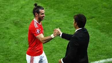 Coleman, ex-t&eacute;cnico de Gales: &ldquo;Bale fala um espanhol perfeito&rdquo;