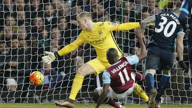 West Ham complicou a vida de mais um grande e poderia ter sa&iacute;do com a vit&oacute;ria contra o City