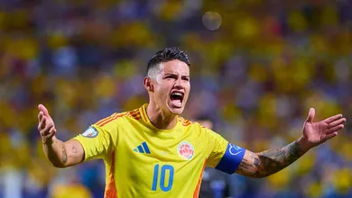 James Rodr&iacute;guez vive &lsquo;montanha-russa&rsquo; e ajuda Col&ocirc;mbia a quebrar tabu contra Argentina