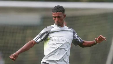 Passagem na Europa e compara&ccedil;&atilde;o com Zaracho: o cria do Atl&eacute;tico-MG escolhido por Milito
