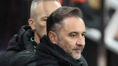 Como atrito entre Vitor Pereira e brasileiro pode salvar gigante ingl&ecirc;s na janela?