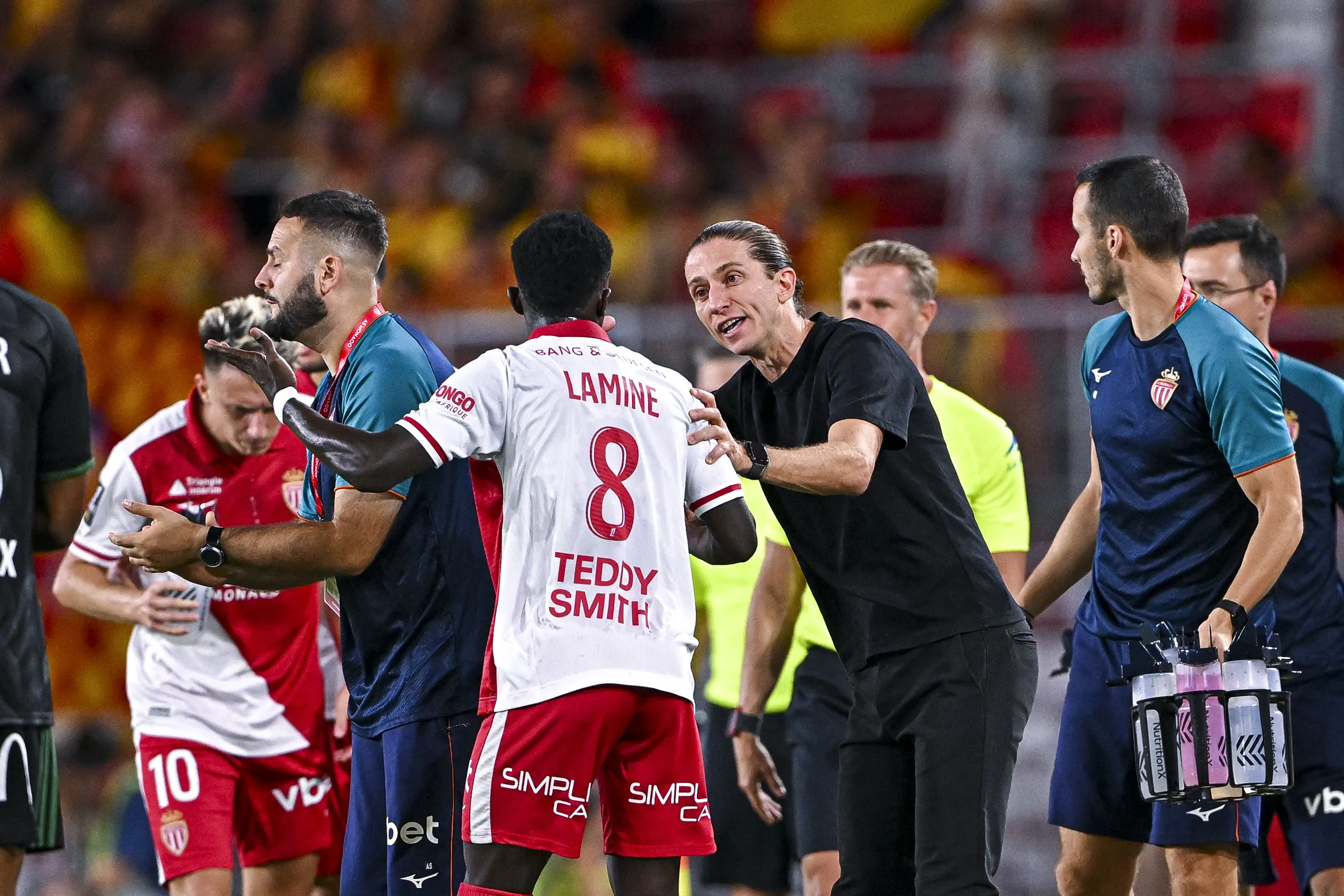 Lamine Camara e Filipe Luis em jogo do Monaco