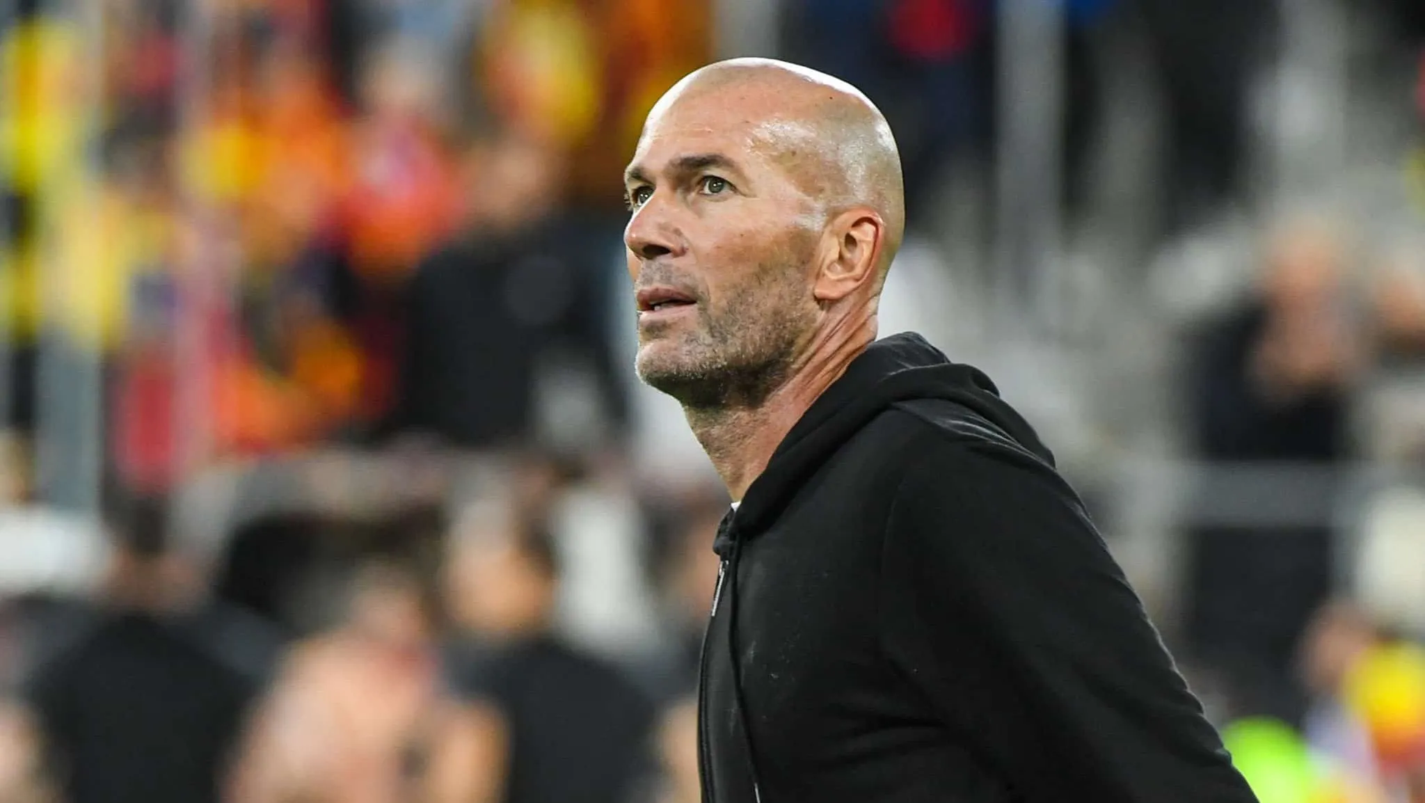 &lsquo;Zidane n&atilde;o vai assumir o Real Madrid, j&aacute; existem dois homens preparados para isso&rsquo;