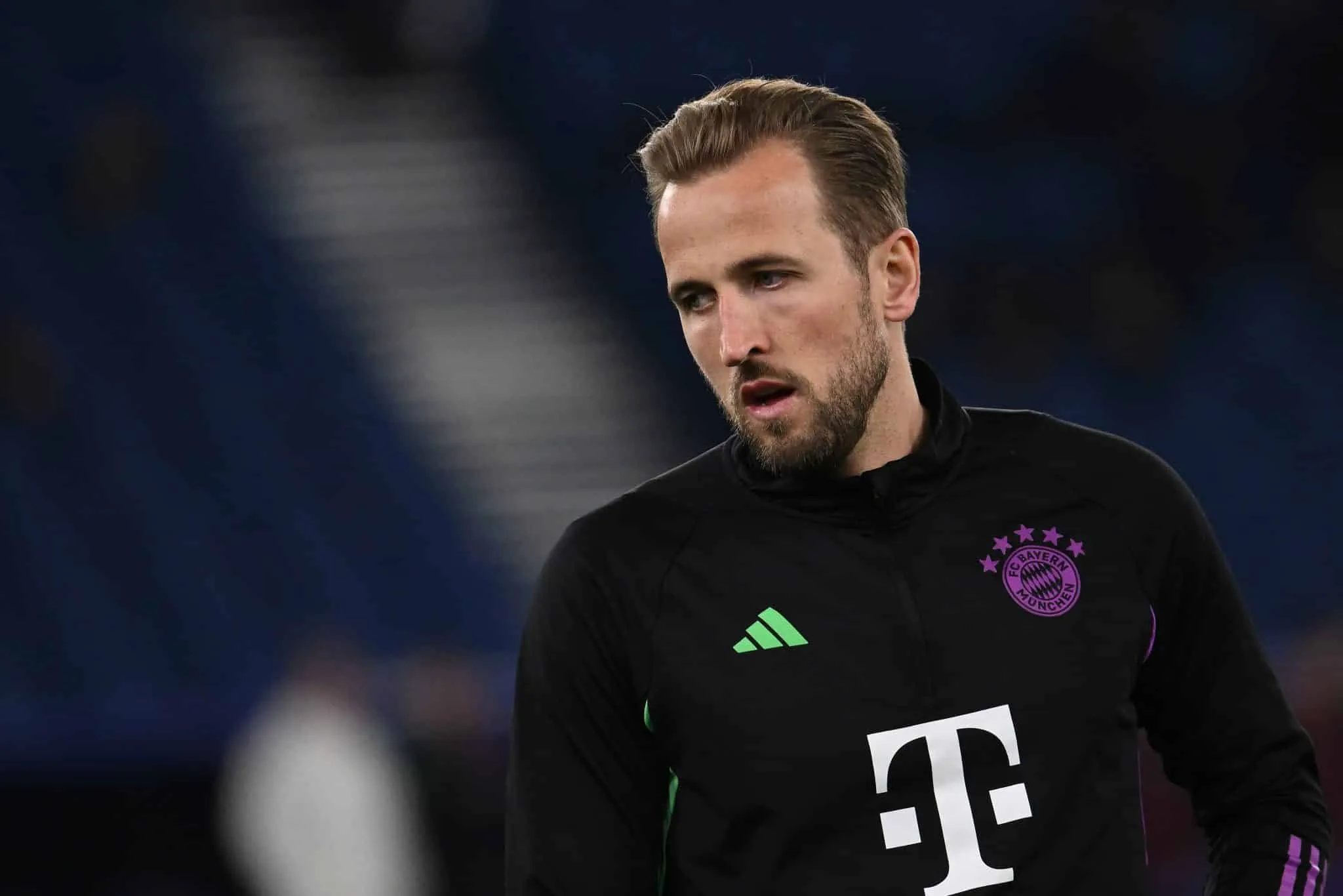 A curiosa e inusitada hist&oacute;ria da est&aacute;tua de Harry Kane que nunca foi exposta ao p&uacute;blico