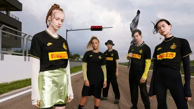 Do automobilismo a uniformes do passado, terceira camisa da Inter coleciona refer&ecirc;ncias
