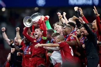 Mercado do Liverpool deve terminar quieto, mas com boa not&iacute;cia: Henderson renovou