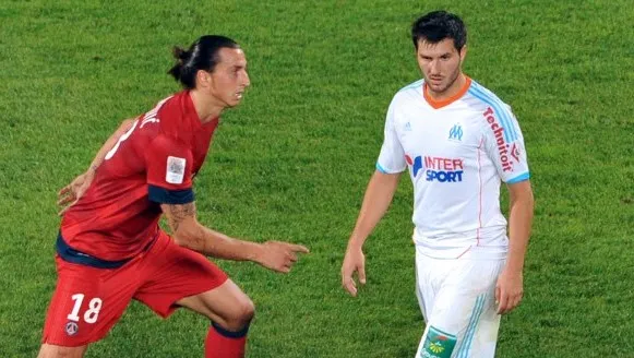 Grife: Gignac e Ibra brilham no empate entre Marseille e PSG