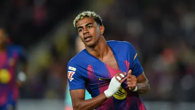 Lamine Yamal retribui prote&ccedil;&atilde;o em vit&oacute;ria, mas Elche exp&otilde;e maior fraqueza do Barcelona