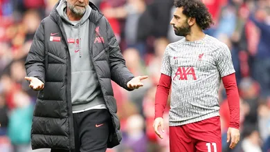 Klopp volta a falar de atrito com Salah, mas garante: &lsquo;Respeitamos um ao outro&rsquo;
