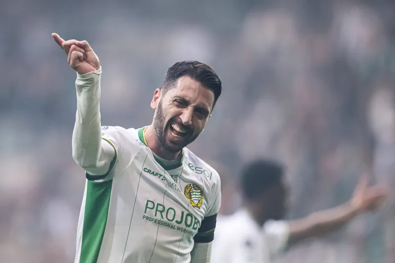 Nahir Besara marcou os dois gols do Hammarby no cl&aacute;ssico de Estocolmo