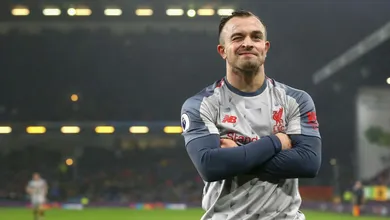 Liverpool tira uma virada do chap&eacute;u e se mant&eacute;m firme na persegui&ccedil;&atilde;o ao City