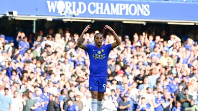 Nem mesmo maior problema do Chelsea ofusca Jo&atilde;o Pedro, que freia o surpreendente Hull City