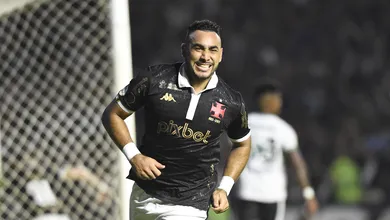 Janela do segundo semestre salvou o meio campo do Vasco em 2023