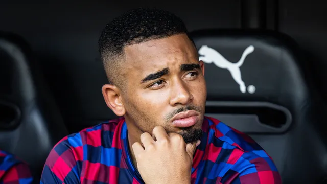 Nem Yamal, nem Pedri: Gabriel Jesus revela jogador que mais o surpreendeu no Barcelona