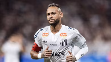 Zico: &lsquo;Neymar vai ter que mudar a vida pessoal para ter sucesso&rsquo;