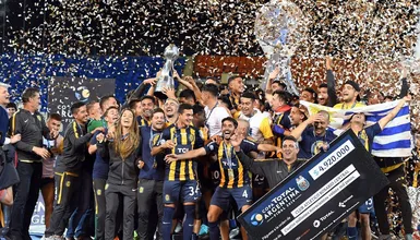 O Rosario Central, enfim, coroa her&oacute;is e boas campanhas com o t&iacute;tulo da Copa Argentina