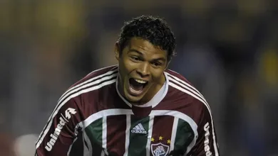 M&aacute;rio Bittencourt revela planejamento para estreia de Thiago Silva no Fluminense