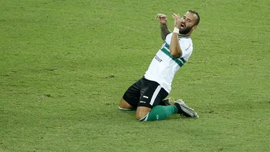 Jes&eacute; Rodriguez pode pagar a l&iacute;ngua e terminar em clube que negou antes de ir para o Coritiba