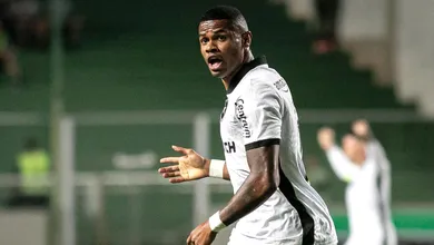 O lanterna fez o l&iacute;der sofrer, mas o Botafogo venceu a &aacute;rdua luta contra o Am&eacute;rica