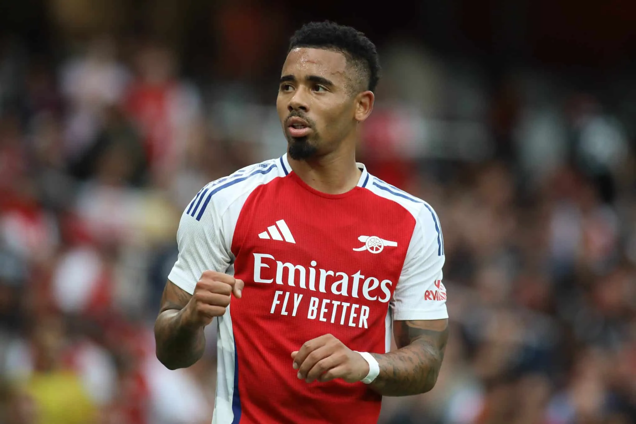 Por que Arteta se empolga com Gabriel Jesus &lsquo;diferente&rsquo; ap&oacute;s goleada do Arsenal sobre Leverkusen