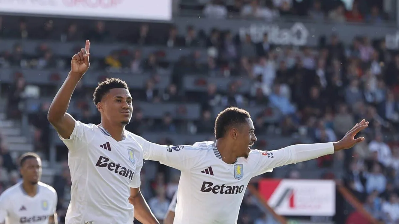 Solu&ccedil;&atilde;o para Big Six, artilheiro supera &iacute;dolo do Aston Villa na hist&oacute;ria da Premier League