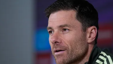 De esnobado a solu&ccedil;&atilde;o: Xabi Alonso conta como brasileiro equilibrou o Real Madrid