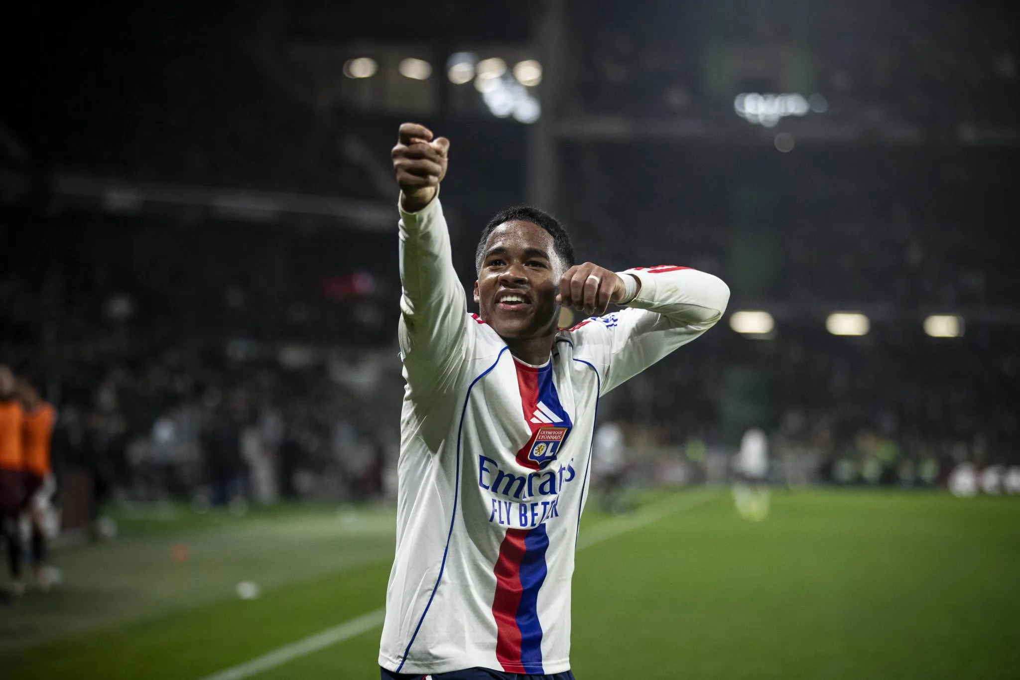 &lsquo;Endrickmania&rsquo;, &lsquo;esc&acirc;ndalo&rsquo;, &lsquo;fen&ocirc;meno&rsquo;: As rea&ccedil;&otilde;es &agrave; atua&ccedil;&atilde;o de Endrick na vit&oacute;ria do Lyon