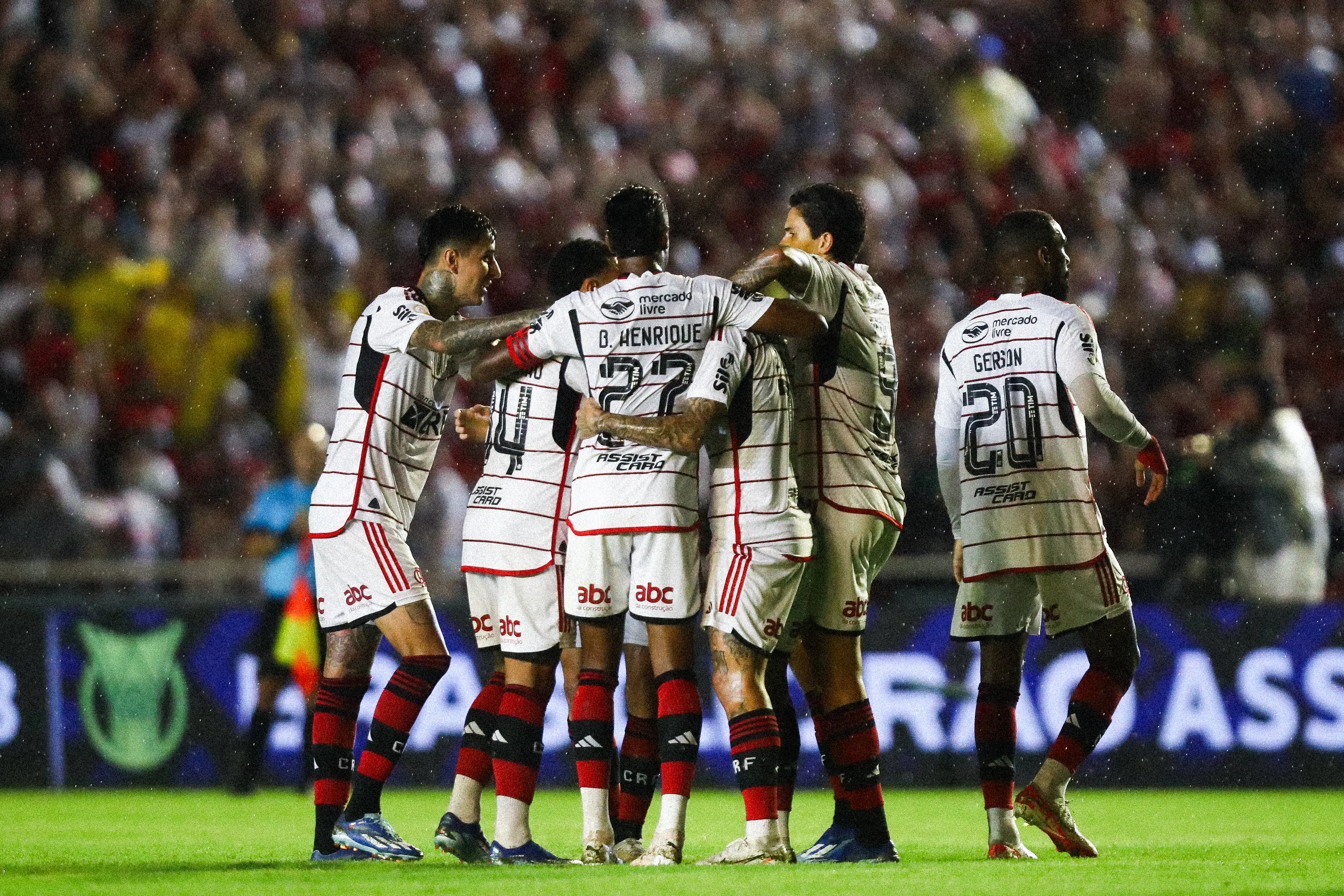 Como Tite deu confian&ccedil;a ao Flamengo e trouxe solidez aos tr&ecirc;s est&aacute;gios fundamentais