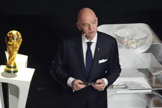 &lsquo;Sem a Fifa e a receita da Copa do Mundo, n&atilde;o haveria futebol em 150 pa&iacute;ses&rsquo;