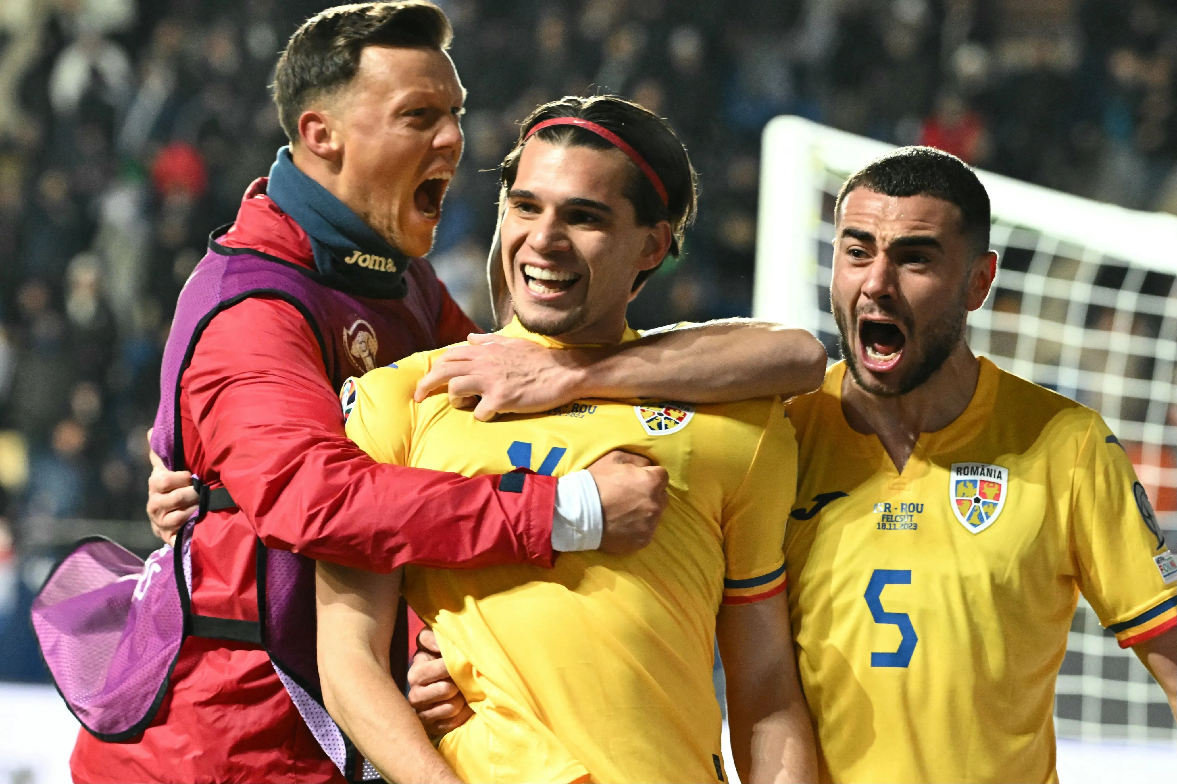 Rom&ecirc;nia busca virada, bate Israel e garante retorno &agrave; Eurocopa ap&oacute;s oito anos