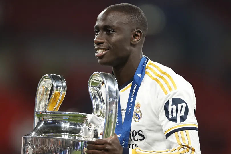 Foto: (IconSport) - Ferland Mendy, do Real Madrid