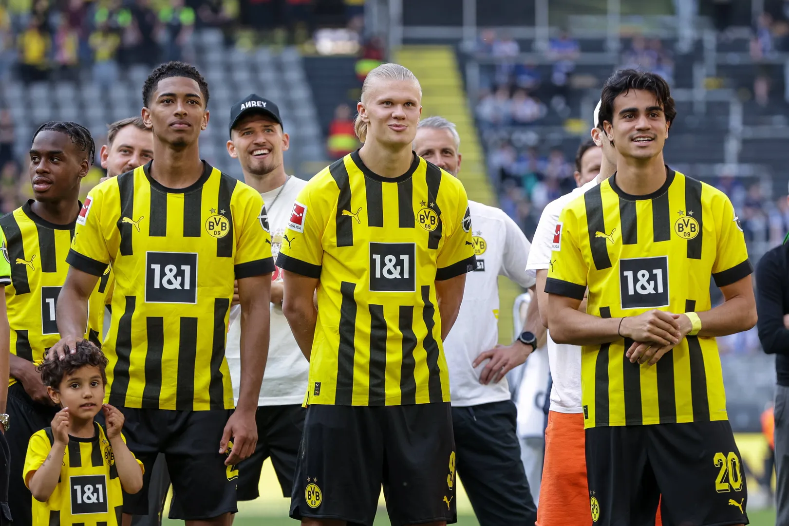 14.05.2022, Fussball, Saison 2021/2022, 1. Bundesliga, 34. Spieltag, Borussia Dortmund &ndash; Hertha BSC Berlin, v. l. Jude B