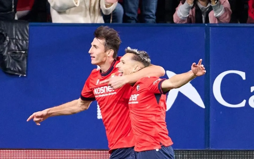 Barcelona &lsquo;volta no tempo&rsquo; ao perder invencibilidade com brilho de antigo carrasco