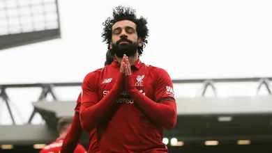 Gola&ccedil;o de Salah foi o &aacute;pice de atua&ccedil;&atilde;o especial do Liverpool para tirar pior obst&aacute;culo da frente