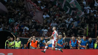 Estrela Vermelha chega &agrave; fase de grupos pela segunda vez seguida; Olympiacos e Zagreb tamb&eacute;m passam