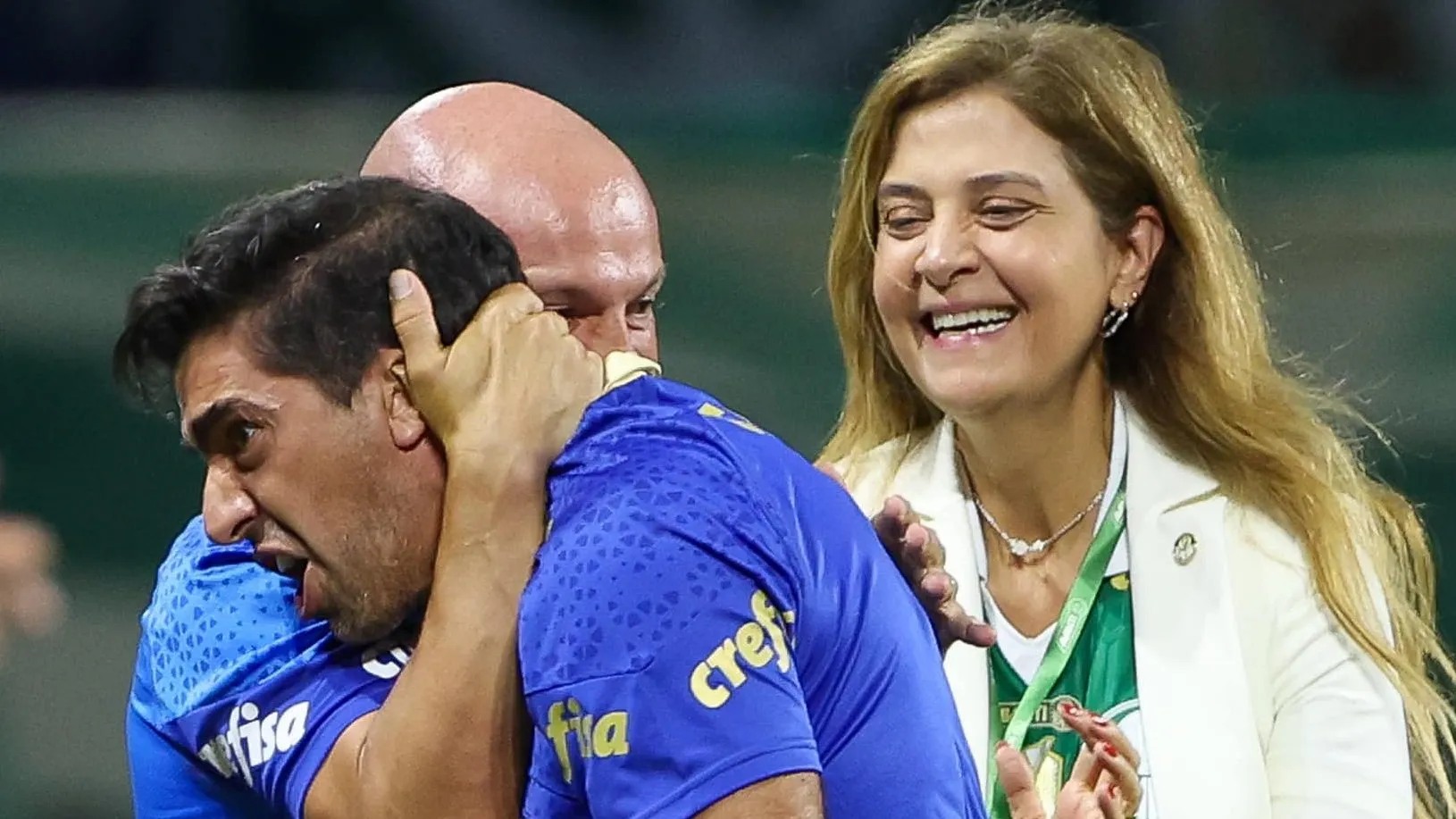 Faz bem ao futebol a falta de vergonha de Abel ao celebrar conquistas no Palmeiras