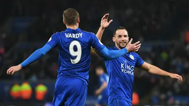 Com cinco vit&oacute;rias seguidas na liga, o Leicester j&aacute; aparece na metade de cima da tabela
