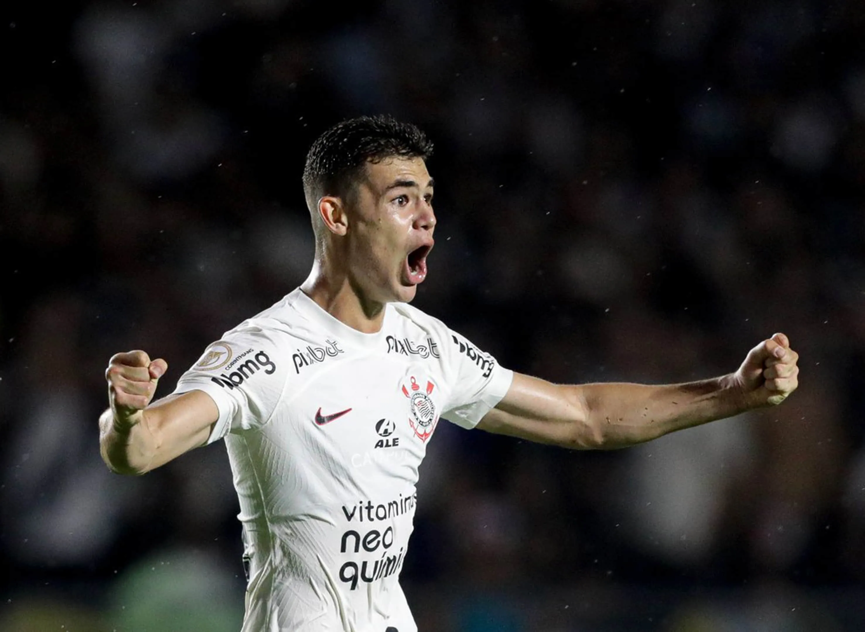Por causa de les&atilde;o, presidente do PSG coloca compra de Moscardo, do Corinthians, em d&uacute;vida