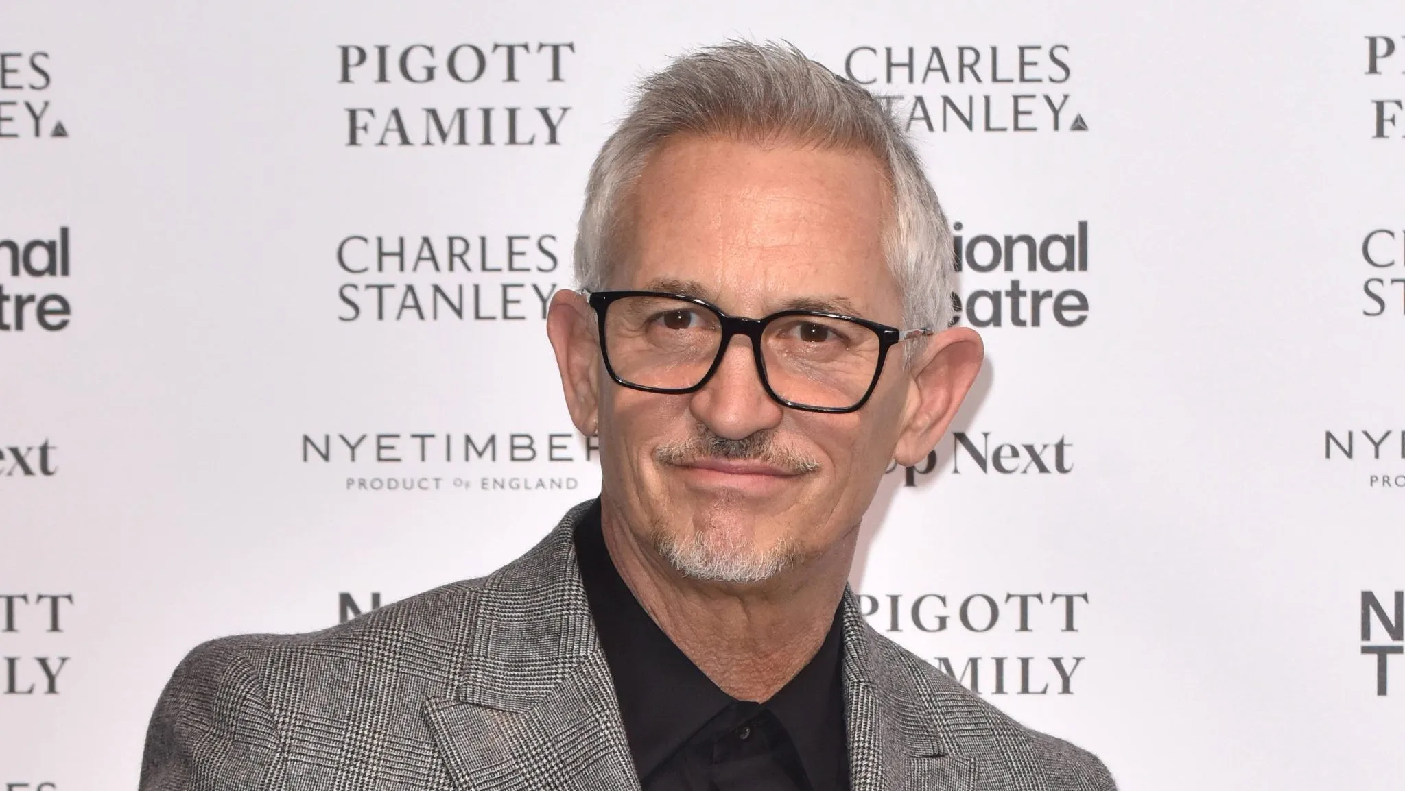 Lineker descarta sonho de zebra: &lsquo;N&atilde;o tem a menor chance de ganhar a Copa do Mundo&rsquo;