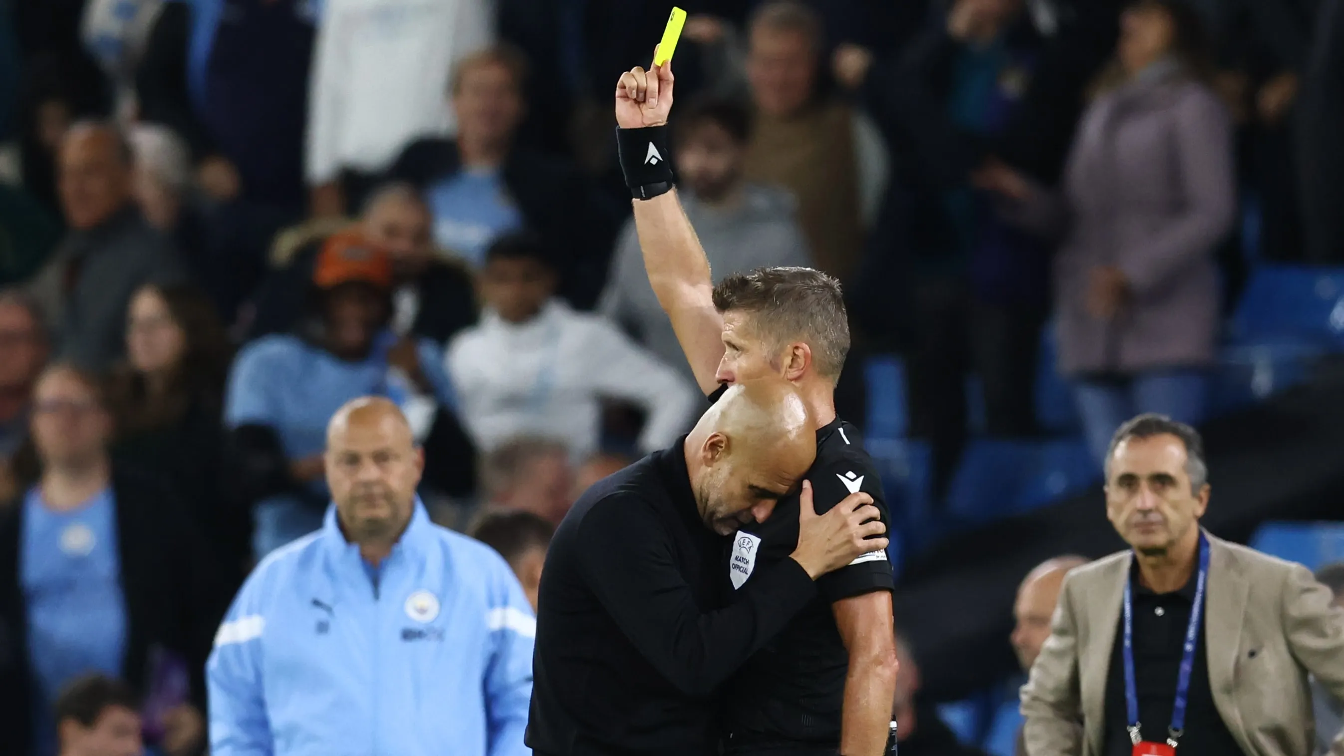 Guardiola quer &aacute;rbitros mais humildes: &ldquo;O papel principal &eacute; dos jogadores&rdquo;